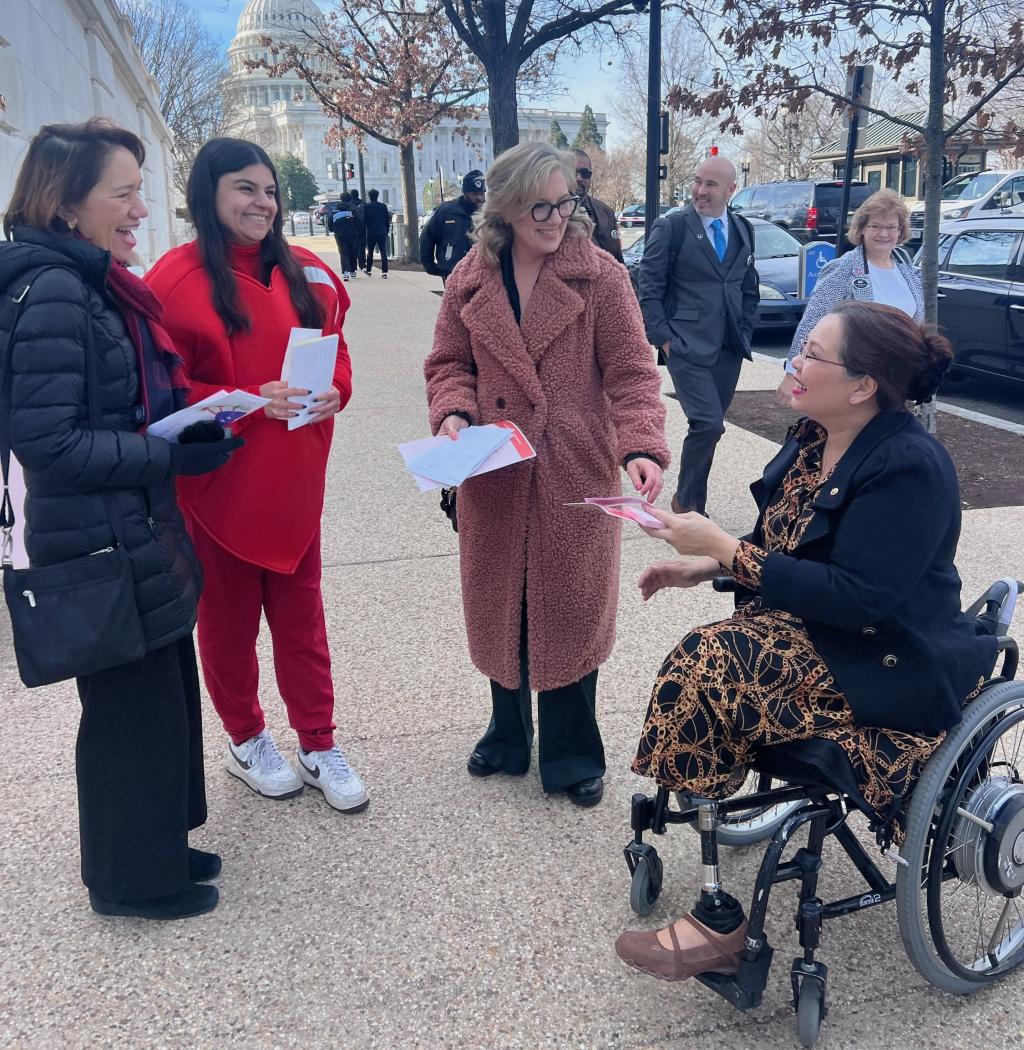 MomsRising giving stories to Rep Duckworth